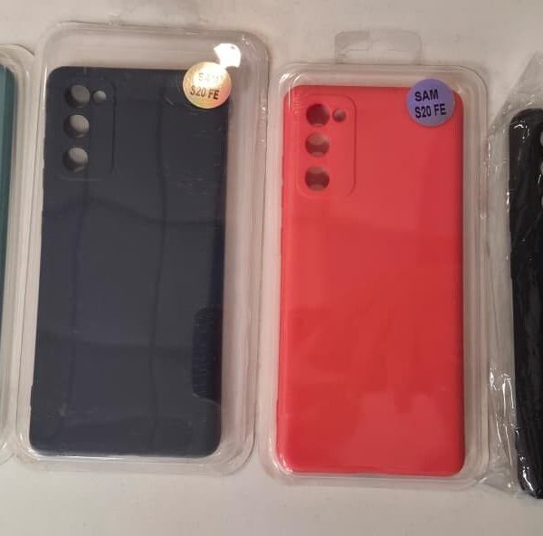 SILICONE COVER SIN LOGO SAMSUNG S20 FE