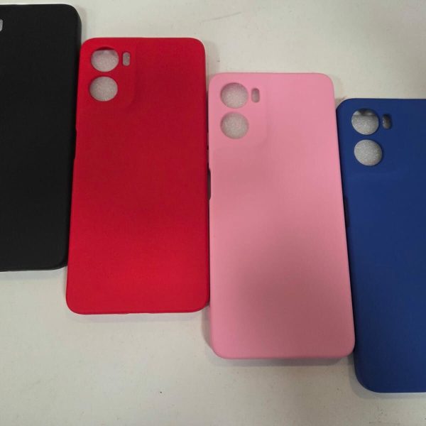 SILICONE COVER SIN LOGO MOTOROLA G06