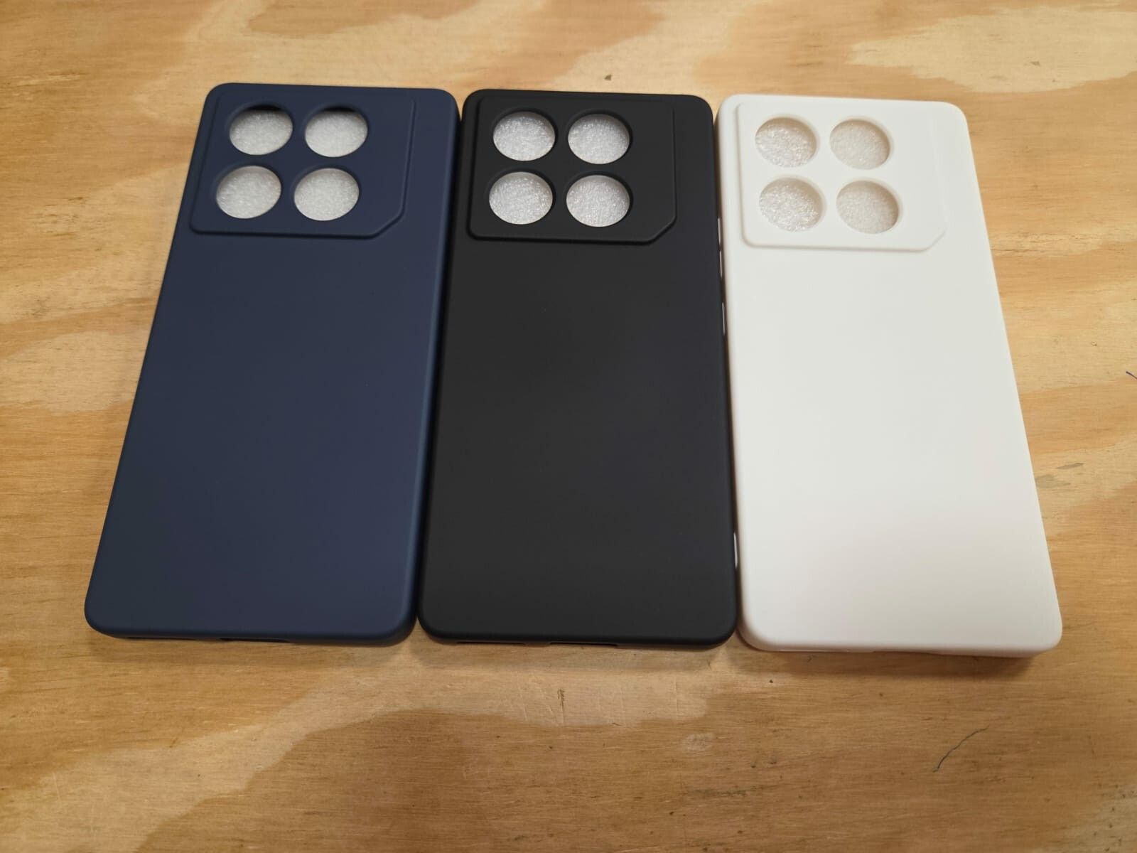 SILICONE COVER SIN LOGO INFINIX GT 20 PRO 5G SILICONE COVER SIN LOGO INFINIX GT 20 PRO 5G - Imagen 1