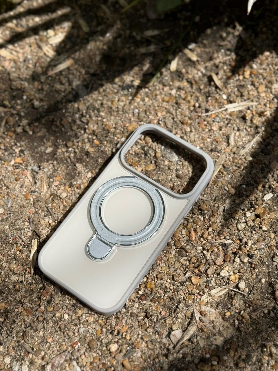 FUNDA MAGSAFE RING STAND IPHONE 18 PRO FUNDA MAGSAFE RING STAND IPHONE 18 PRO - Imagen 1
